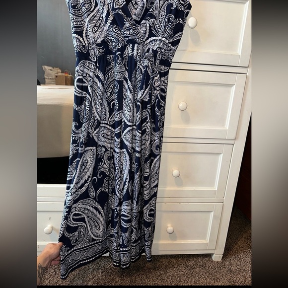 Studio One Blue and White Maxi Dress Size 2 - Picture 4 of 9